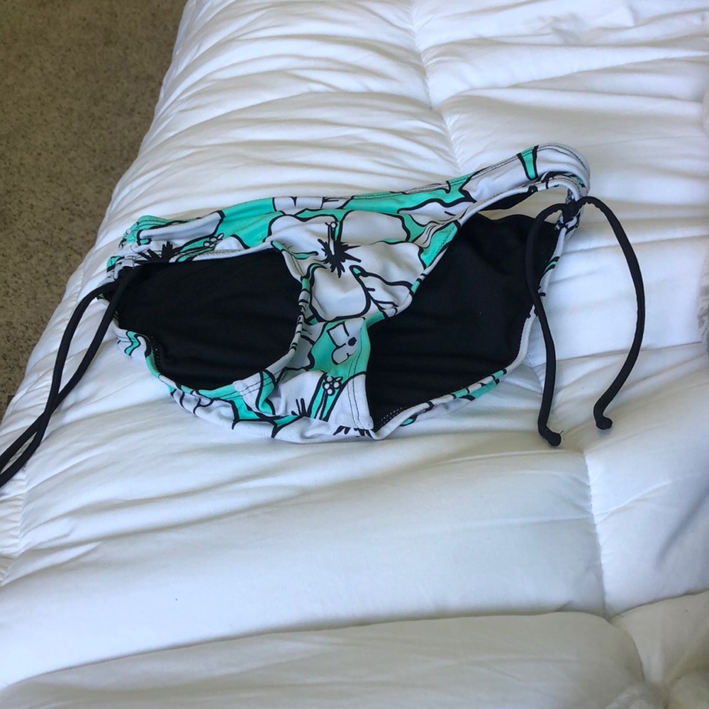 Swim bottoms